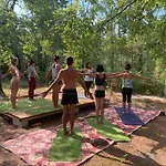 La Kahute - Tente Tipi Au Coeur De La Foret Kemping