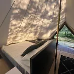 Kemping La Kahute - Tente Tipi Au Coeur De La Foret