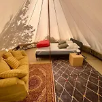 La Kahute - Tente Tipi Au Coeur De La Foret